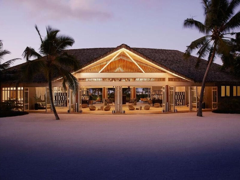 Le Meridien Maldives Resort & Spa