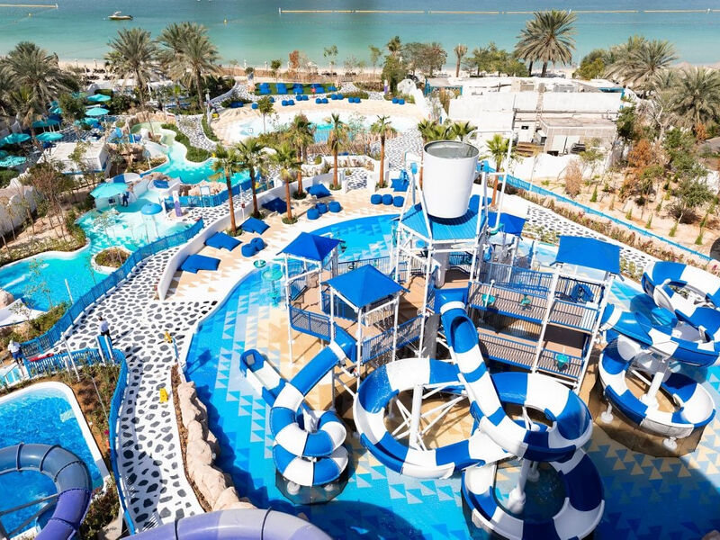 Le Meridien Mina Seyahi Beach Resort & Marina