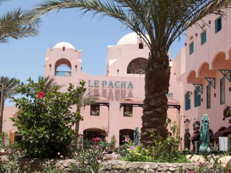 Le Pacha