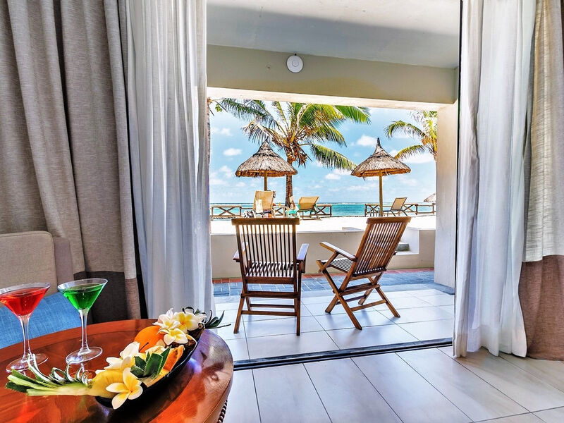 Le Peninsula Bay Beach Resort & Spa