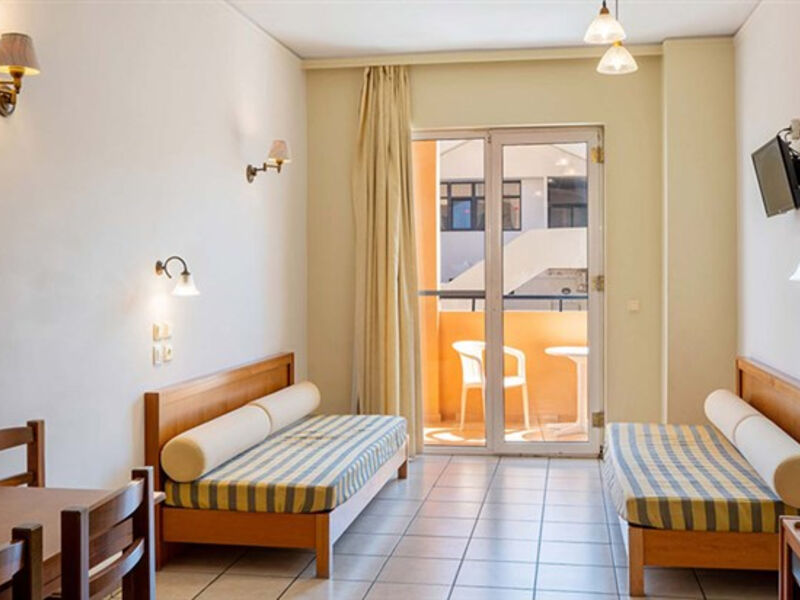 Aparthotel Lefkoniko Bay