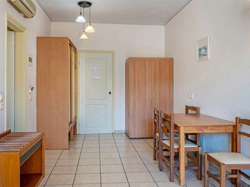 Aparthotel Lefkoniko Bay