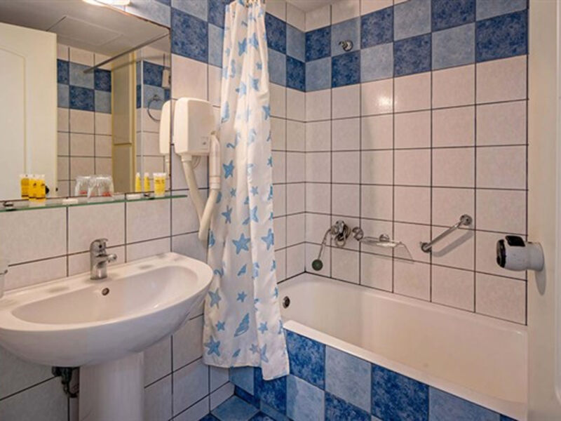 Aparthotel Lefkoniko Bay