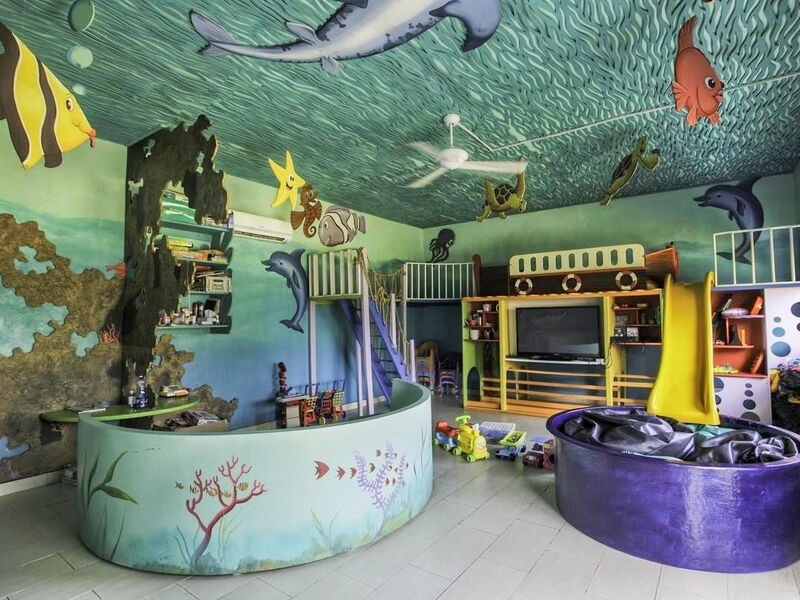 Leopard Beach Resort & Spa