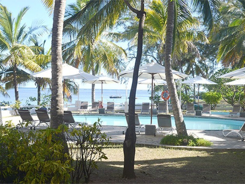 Les Cocotiers