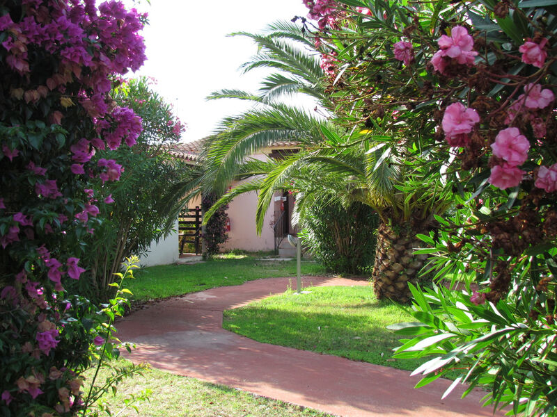 Li Suari Club Village