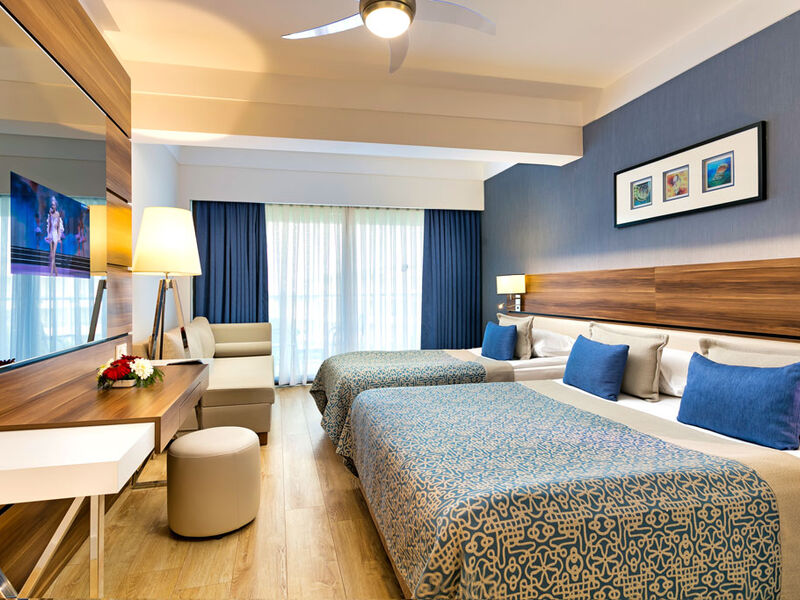 Limak Atlantis Deluxe Resort