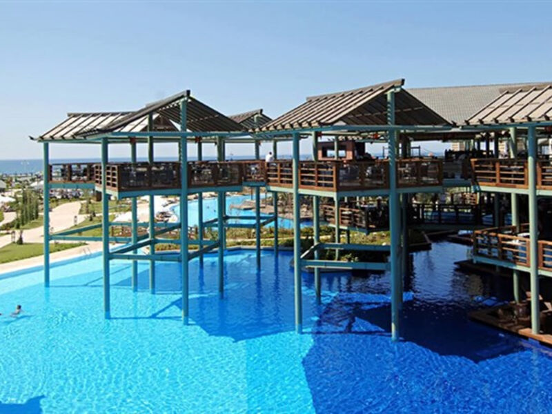 Limak Lara De Luxe Hotel & Resort