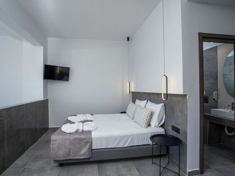 Lime Hotel