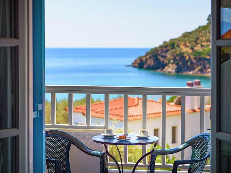 Limnionas Bay