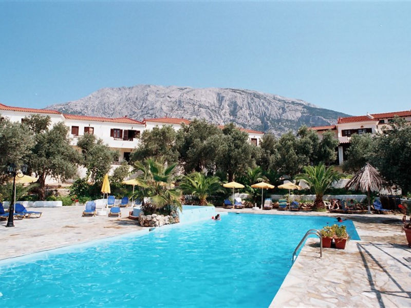 Limnionas Bay Village