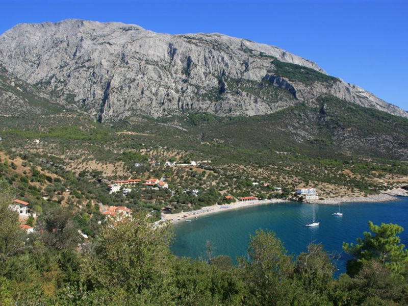 Limnionas Bay Village