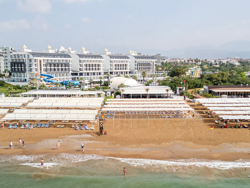 Linda Sunny Beach