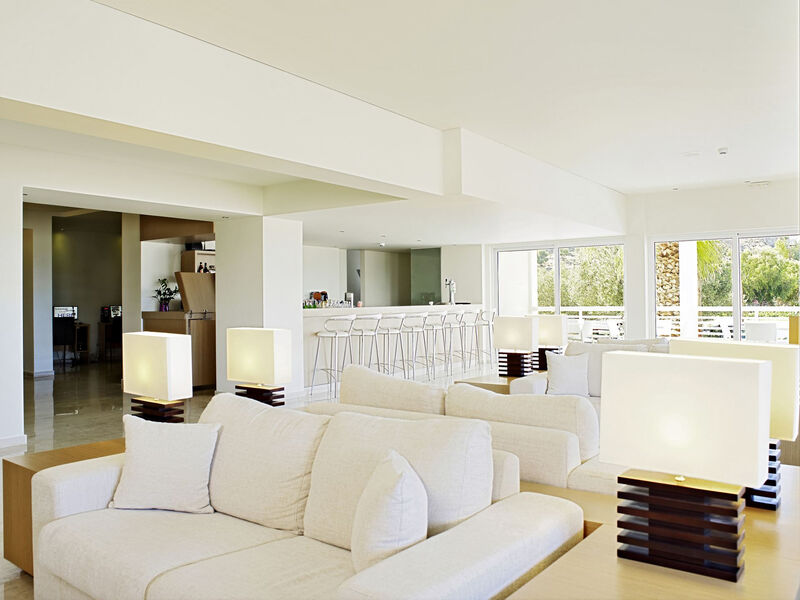 Lindos White Hotel & Suites