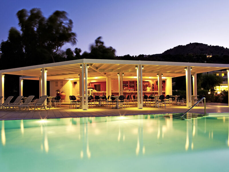 Lindos White Hotel & Suites