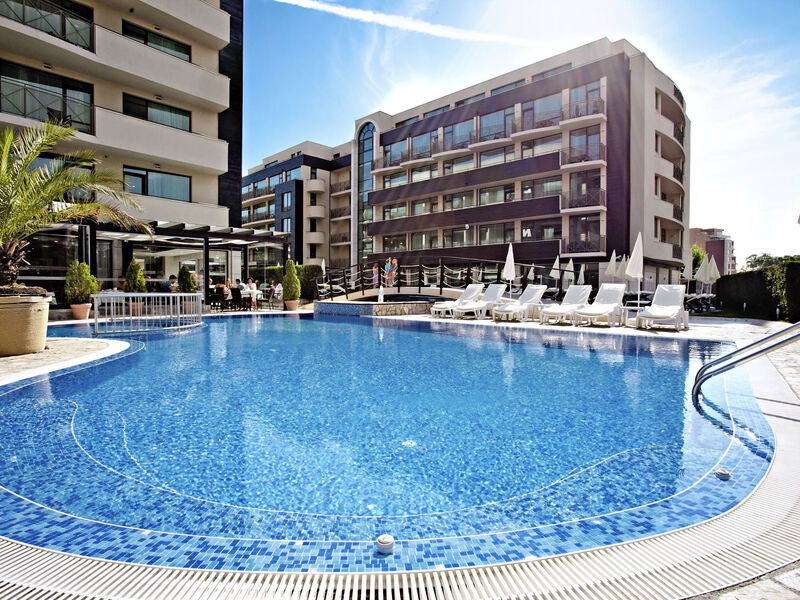 Lion Sunny Beach