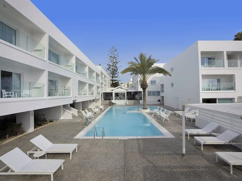Liquid Hotel Apartments
