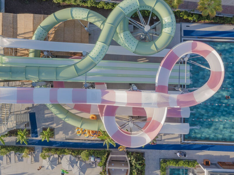 Liu Resorts