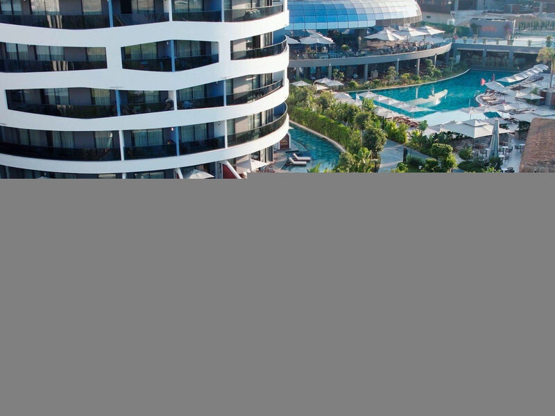 Liu Resorts