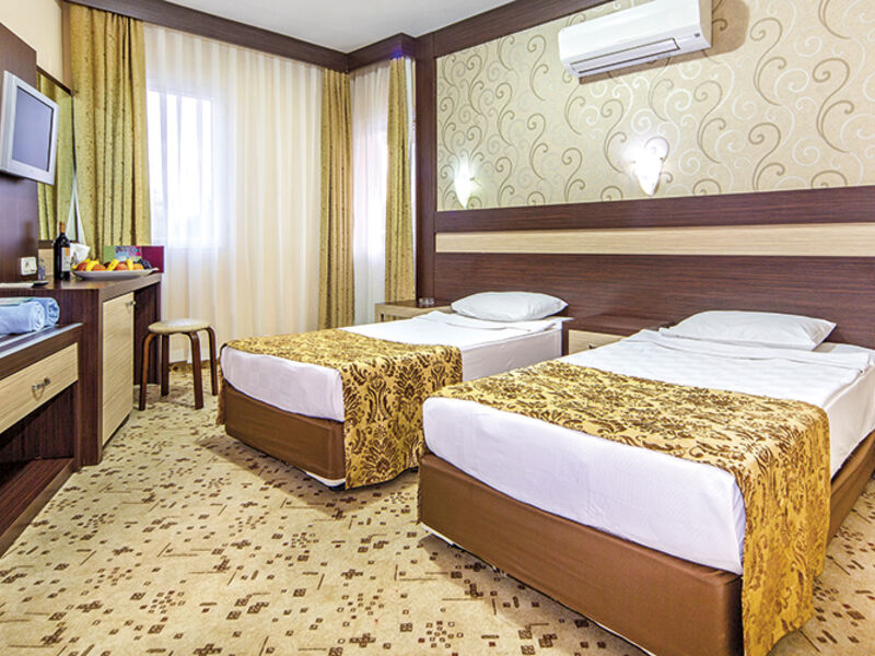 Lonicera World Resort & Spa