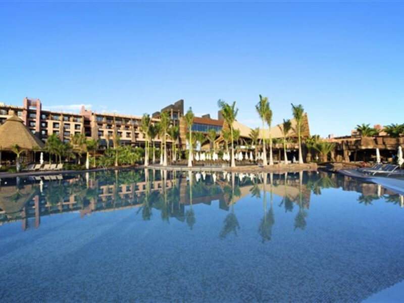 Lopesan Baobab Resort