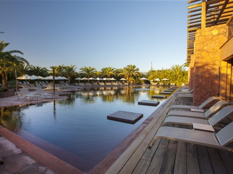 Lopesan Baobab Resort
