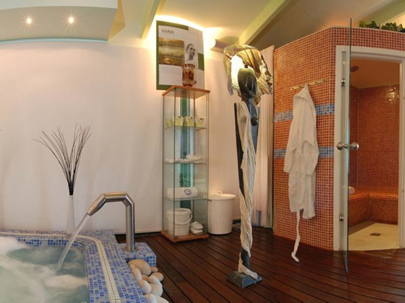 Louros Beach Hotel & Spa
