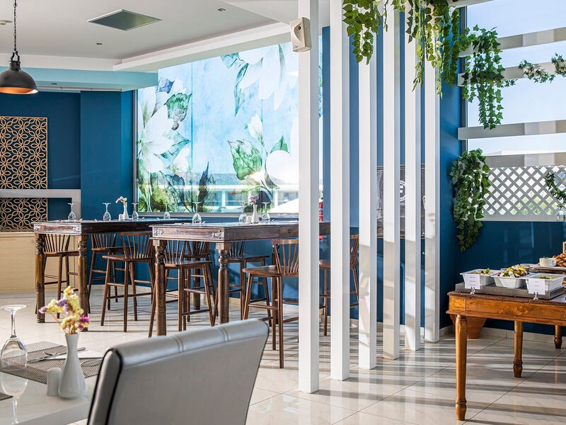 Sentido Asterias Beach