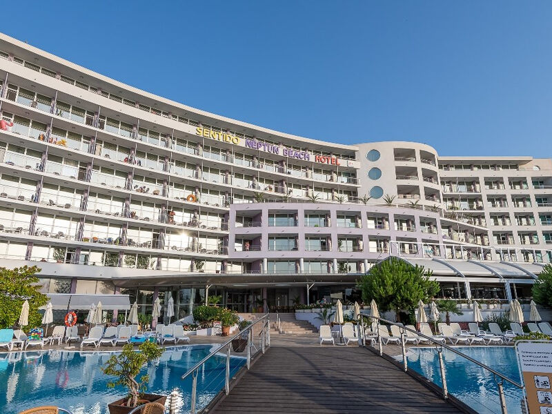 Sentido Neptun Beach