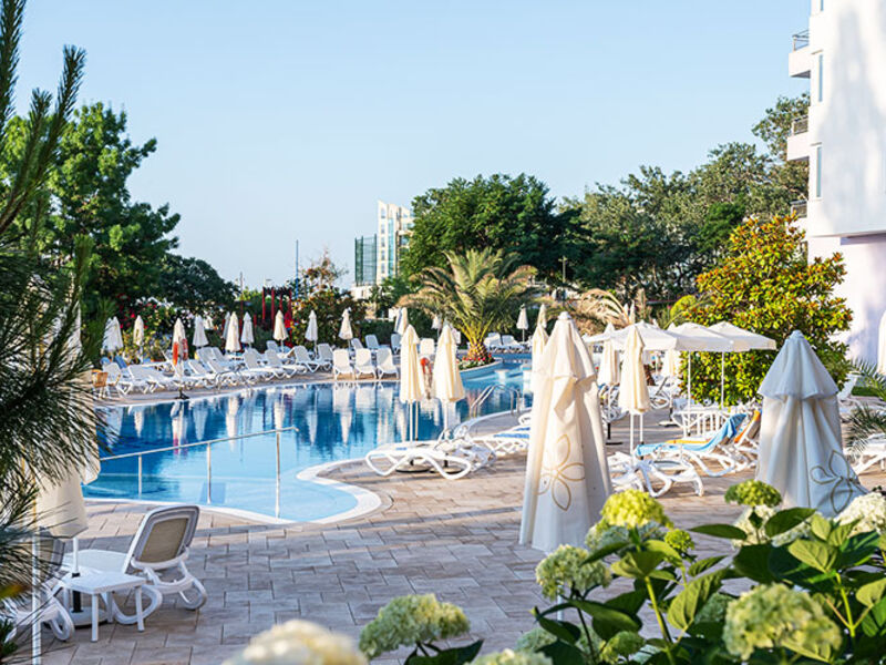 Sentido Neptun Beach