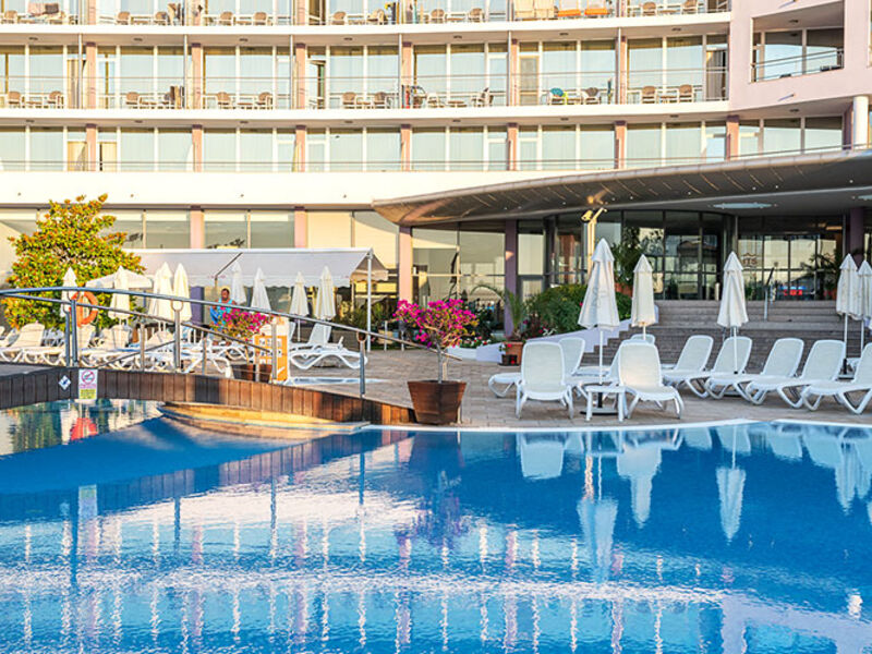 Sentido Neptun Beach