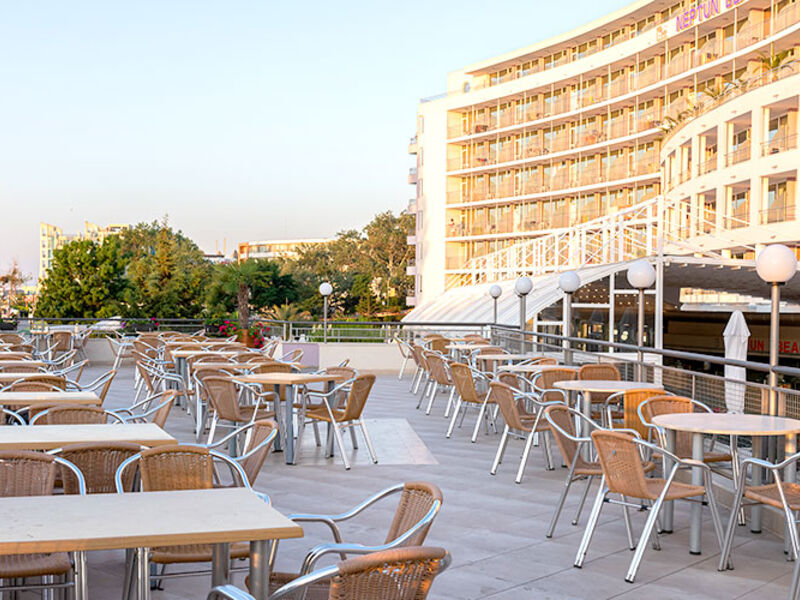 Sentido Neptun Beach