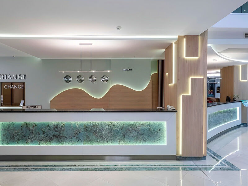 Sentido Neptun Beach