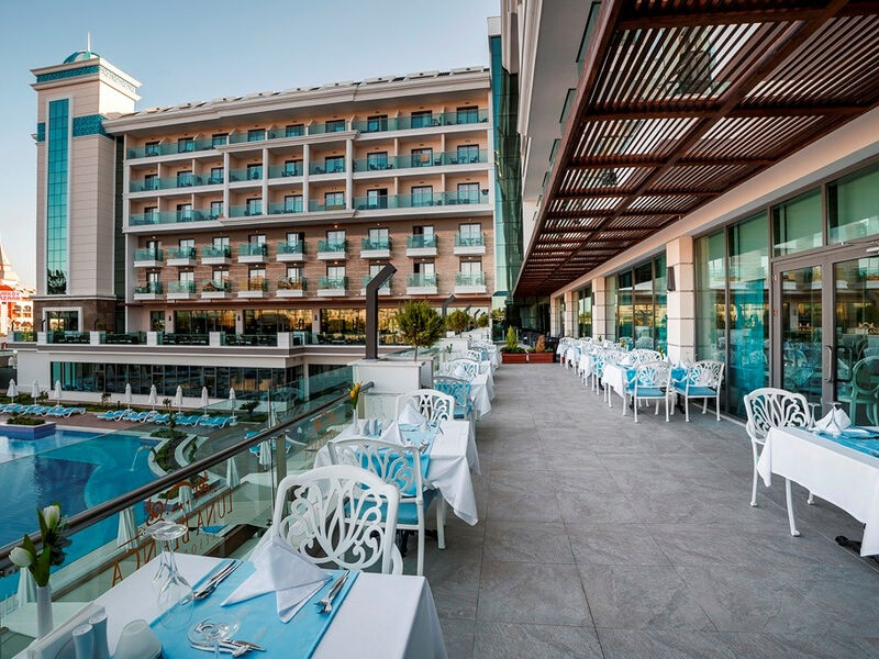 Luna Blanca Resort & Spa