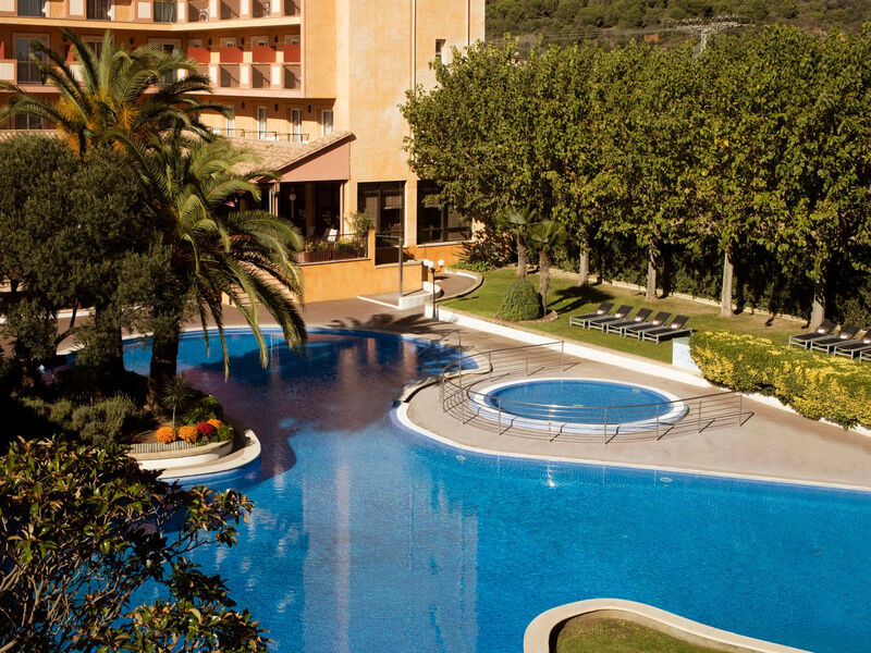 Luna Club Hotel & Spa