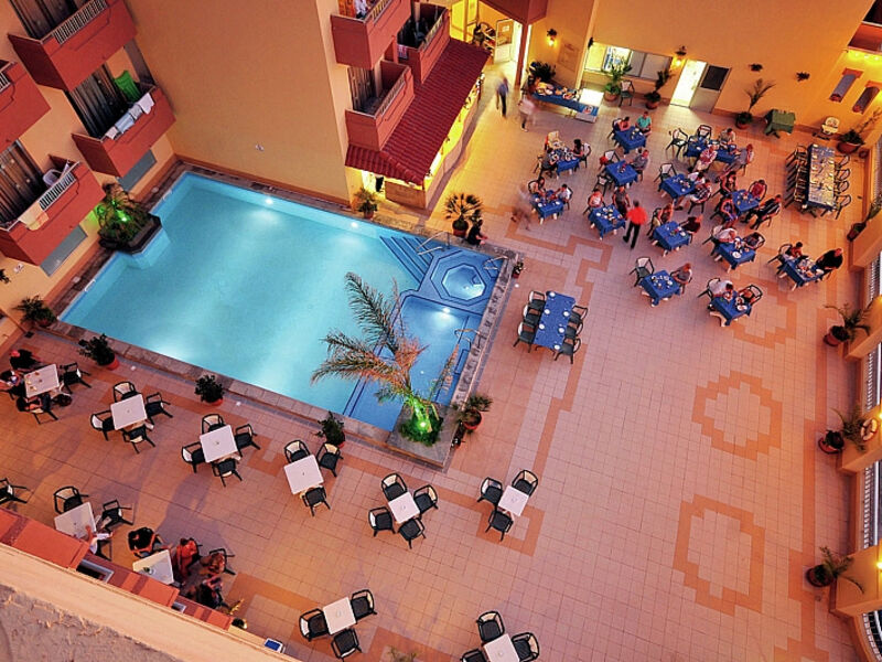 Luna Holiday Resort