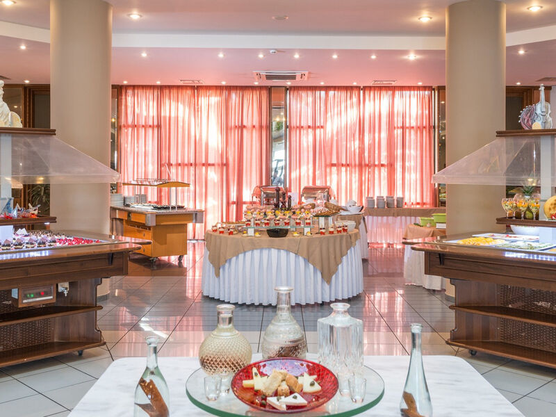 Lux* Grand Baie Resort & Residences