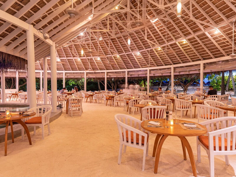 Lux* South Ari Atoll Resort & Villas