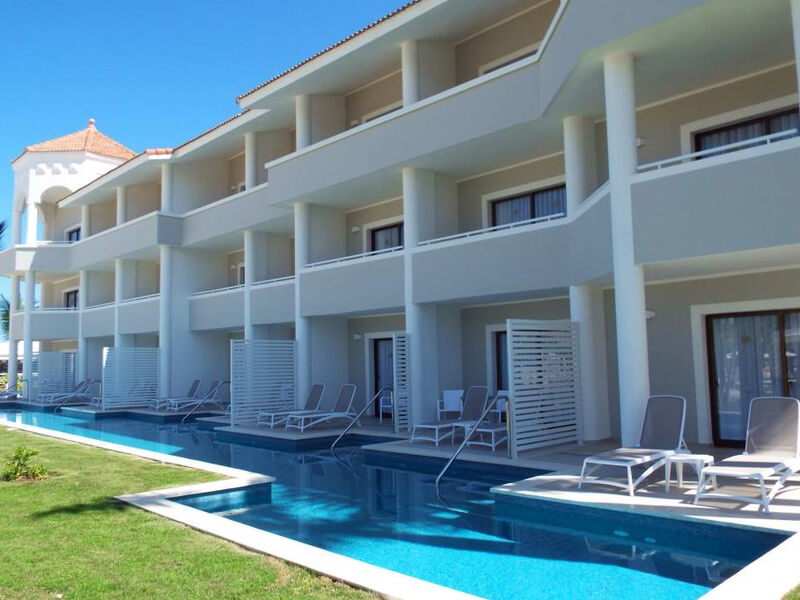 Luxury Bahia Principe Ambar Blue