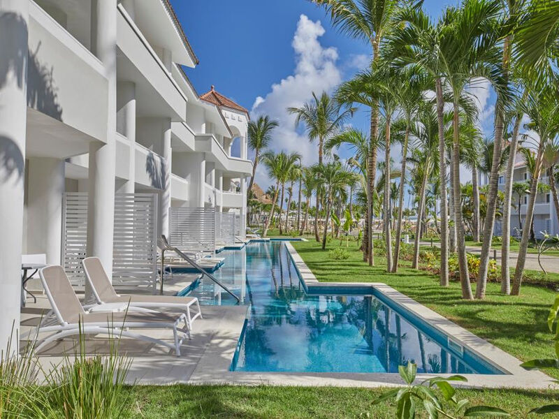 Luxury Bahia Principe Ambar Blue