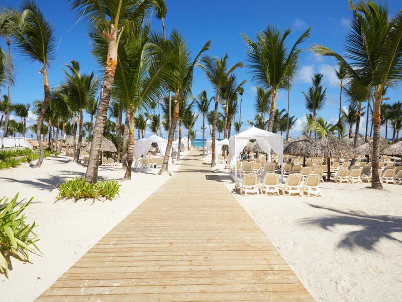 Luxury Bahia Principe Ambar Blue