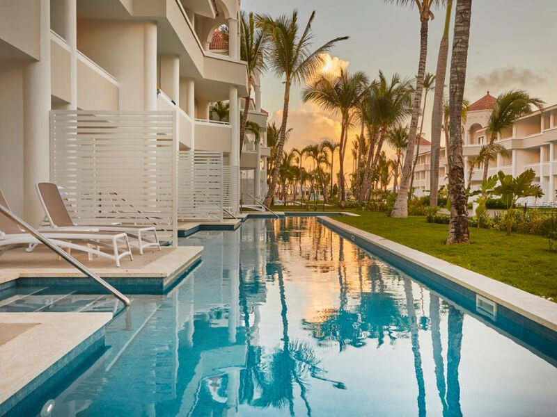 Luxury Bahia Principe Ambar Blue