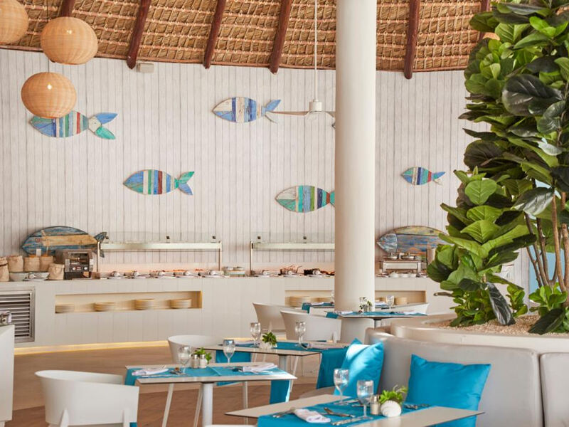 Luxury Bahia Principe Ambar Blue