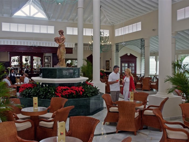 Luxury Bahía Principe Ambar