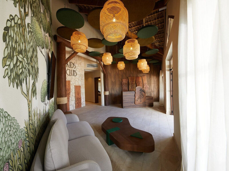 Luxury Bahía Principe Esmeralda