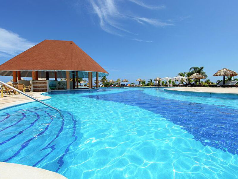 Luxury Bahia Principe Runaway Bay