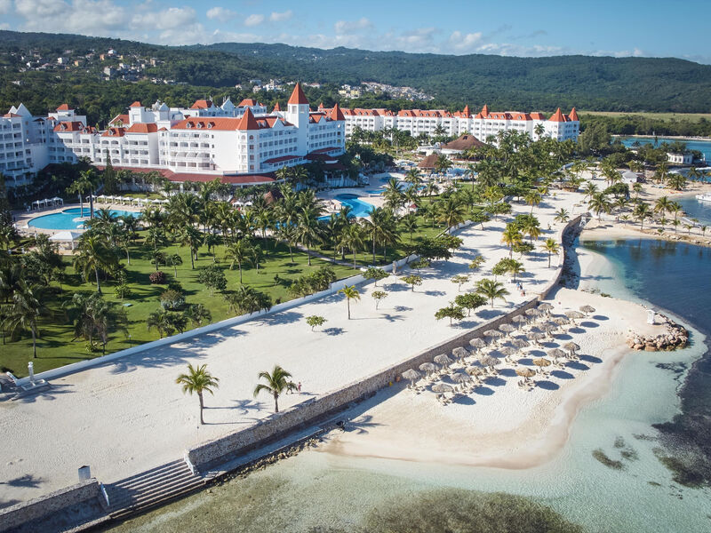 Bahia Principe Luxury Runaway Bay