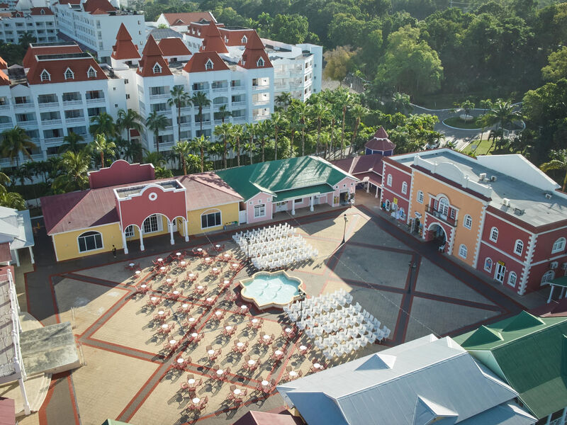 Bahia Principe Luxury Runaway Bay