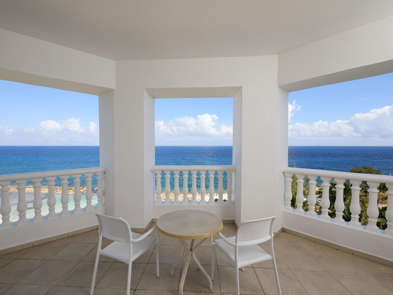 Bahia Principe Luxury Runaway Bay