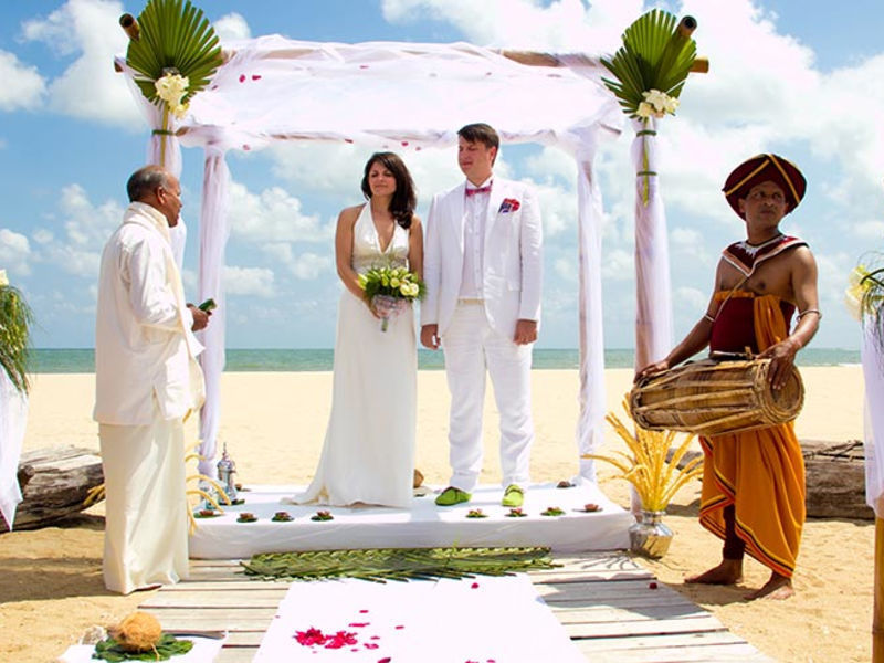 Maalu Maalu Resort & Spa